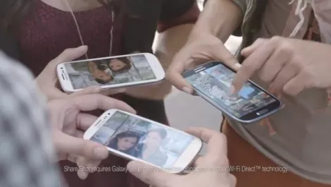 Galaxy s iii ad iphone 5 2