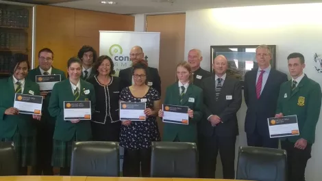 Mana college students with microsoft it academy certificates